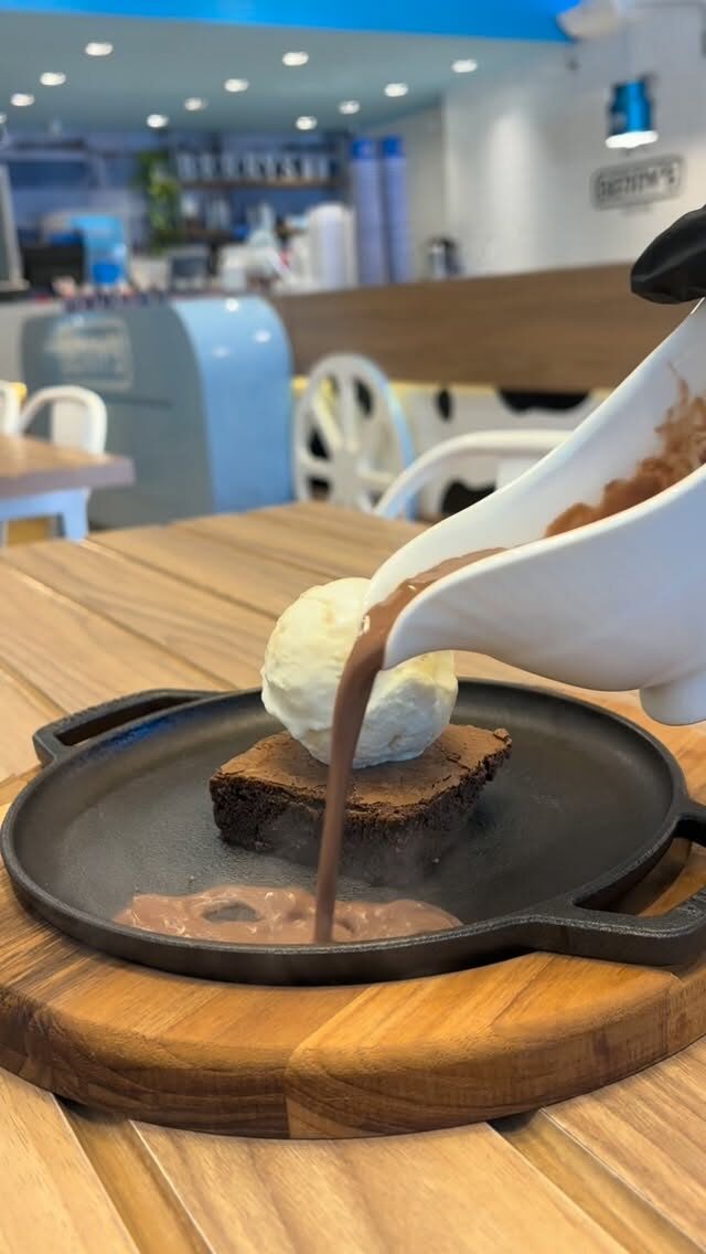 Instagram post from berrysfoz. This post is in position 15.